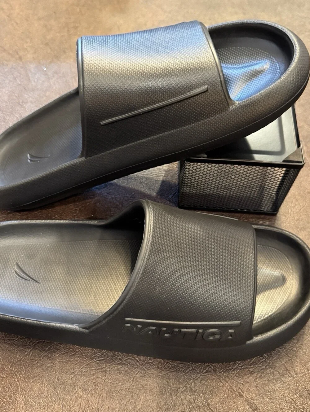 Nautica Men’s Black Slide Sandals Size 9 Slip On Pool Beach Shower Slides